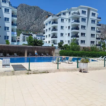 Mu 2+1 Furnished Flat Near To Sea Apartmán *